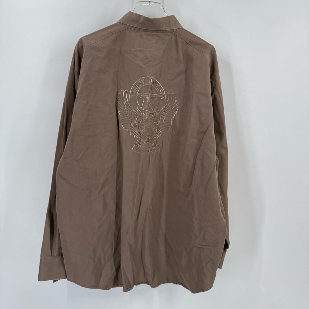 Harley Davidson tan button-down shirt with embroidery on back size extra large